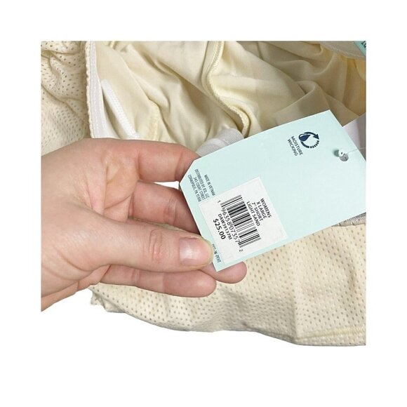 DSG Women's 7” Mesh Shorts Size XL Sand Beige Drawstring Waist Stretch Activewea - Picture 6 of 7